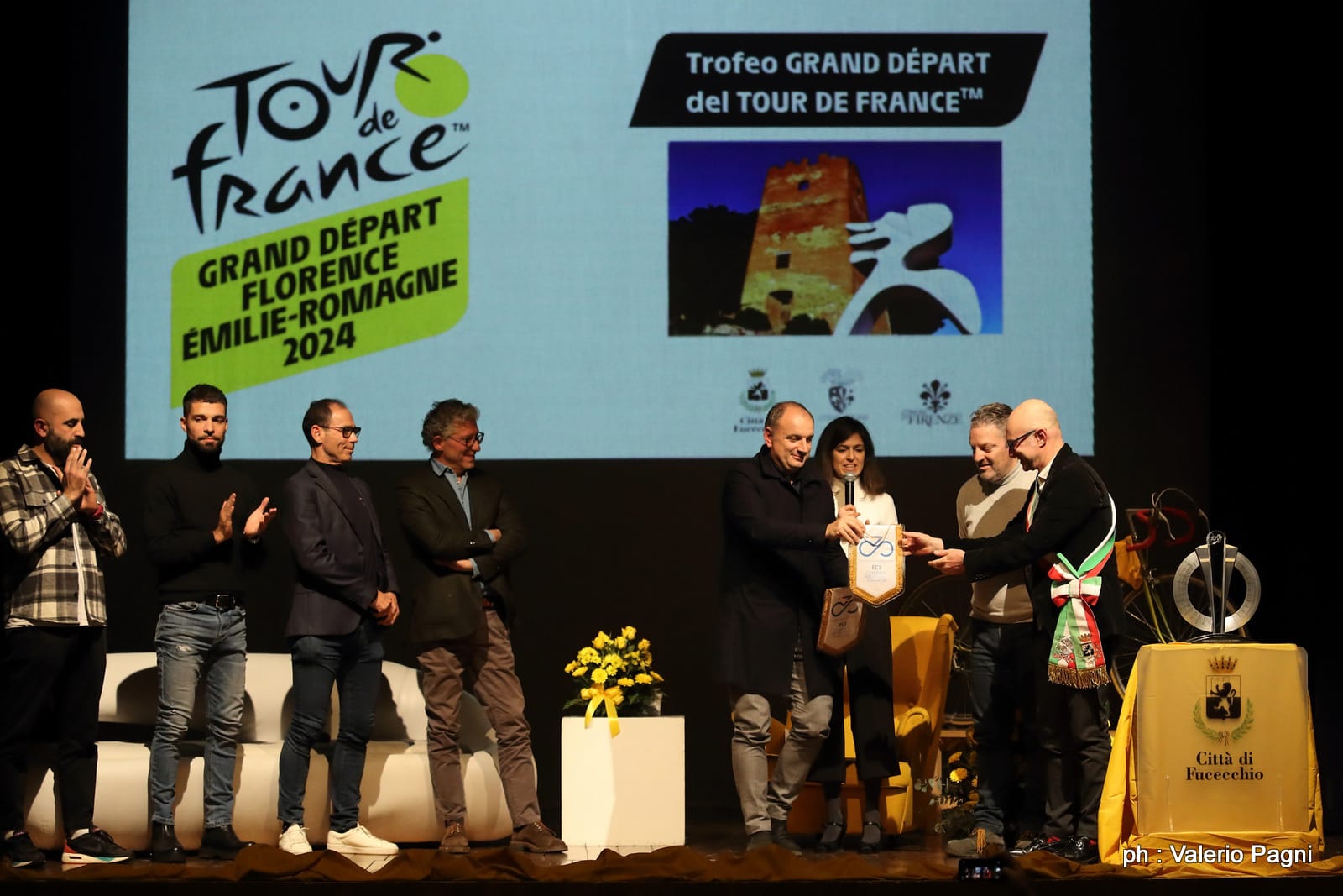Festa del ciclismo con oltre 250 persone a Fucecchio grazie al trofeo della Grand Départ del Tour de France